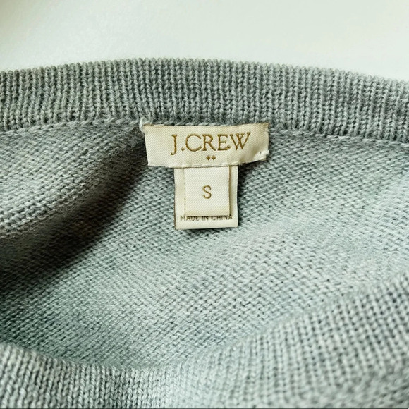 J. Crew Factory 100% Merino Wool Gray Faux Leather Pocket Sweater Small Women’s - Picture 11 of 13
